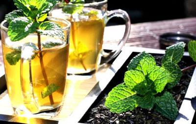 Чай с мятой и мелиссой