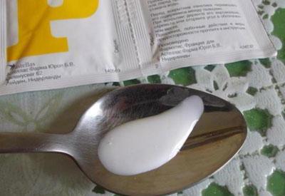 Содержимое пакетика фосфалюгеля