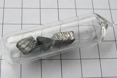 Кристаллы мышьяка