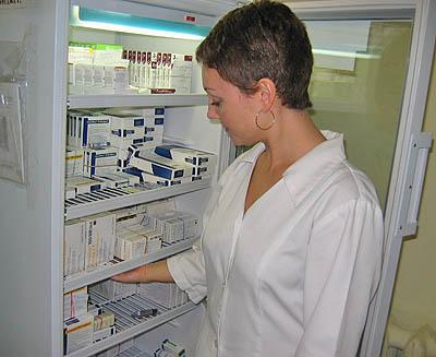 Таблетки в холодильнике