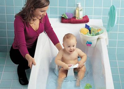 Купание ребенка