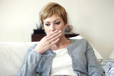 Отрыжка у девушки