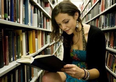 Чтение книги