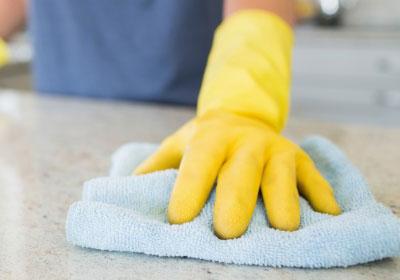 Резиновая перчатка