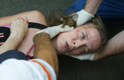 Судороги у девушки