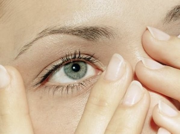 краснота глаз