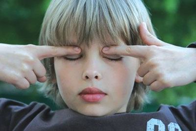 массаж глаз